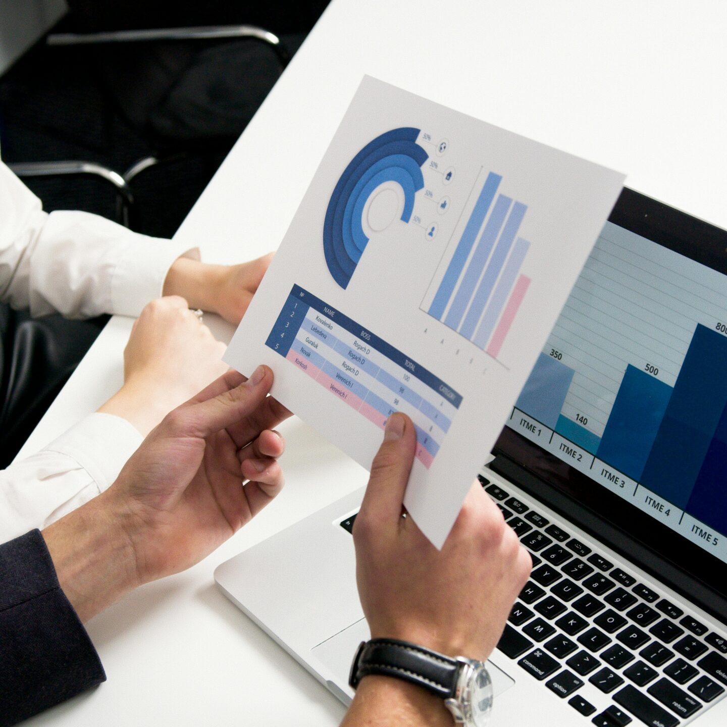 pexels-artempodrez-5716001 pexels-artempodrez-5716001